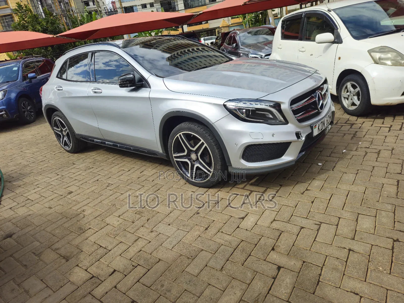 Mercedes-Benz GLA-Class 2017 Silver