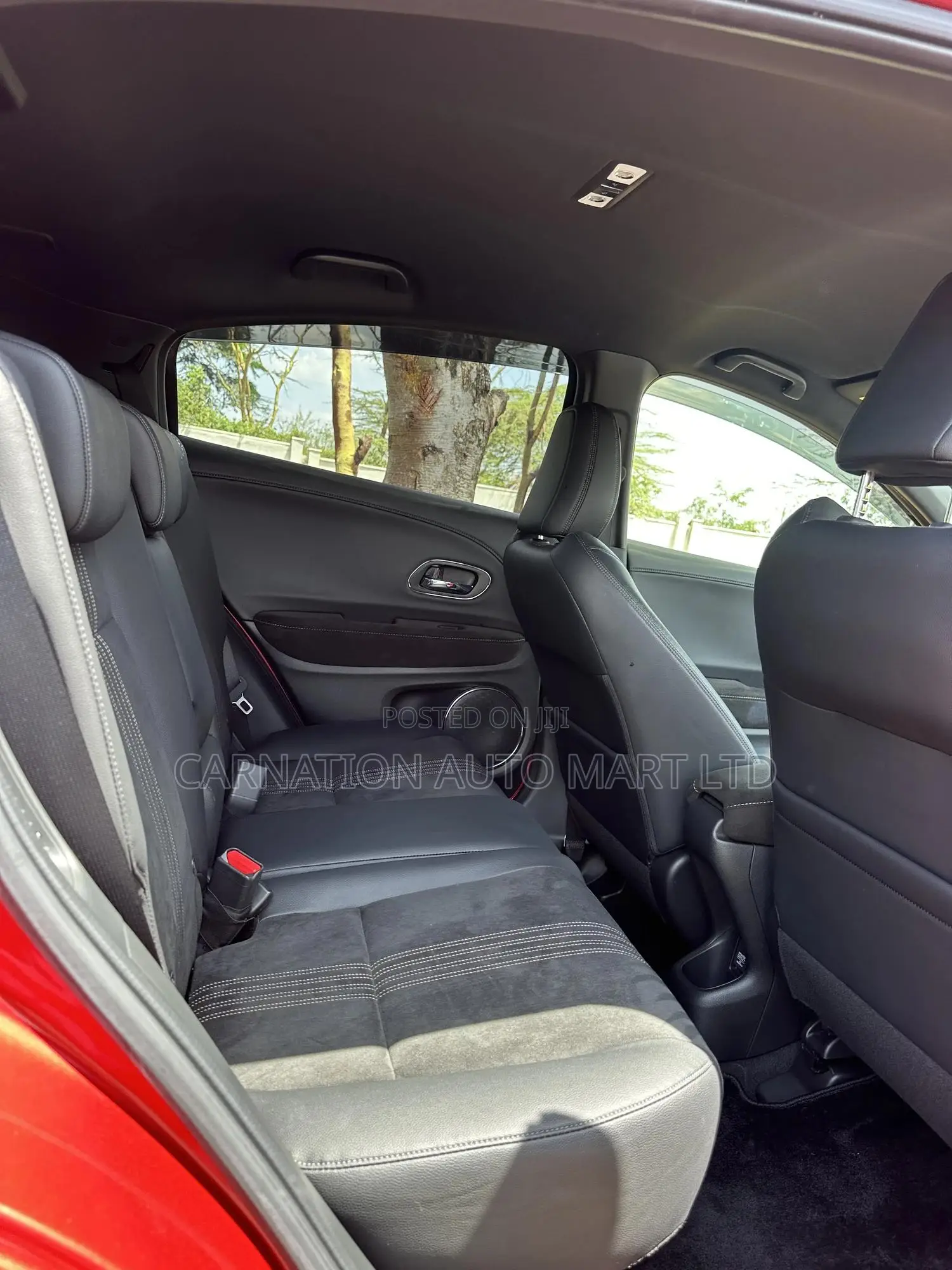 Honda Vezel 1.5 Hybrid 2WD 2018 Red