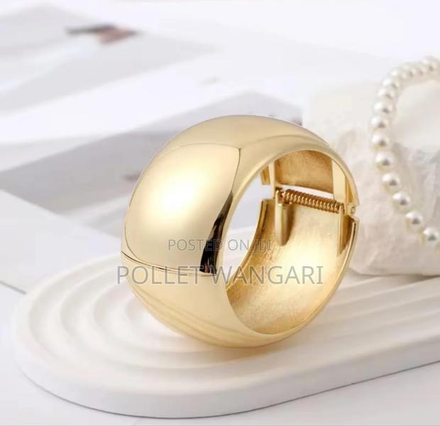 Golden New Bangles - thumbnail 2