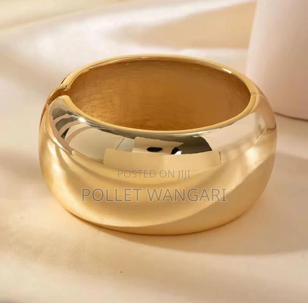 Golden New Bangles - thumbnail 3