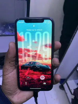 Apple iPhone 11 64 GB Gray