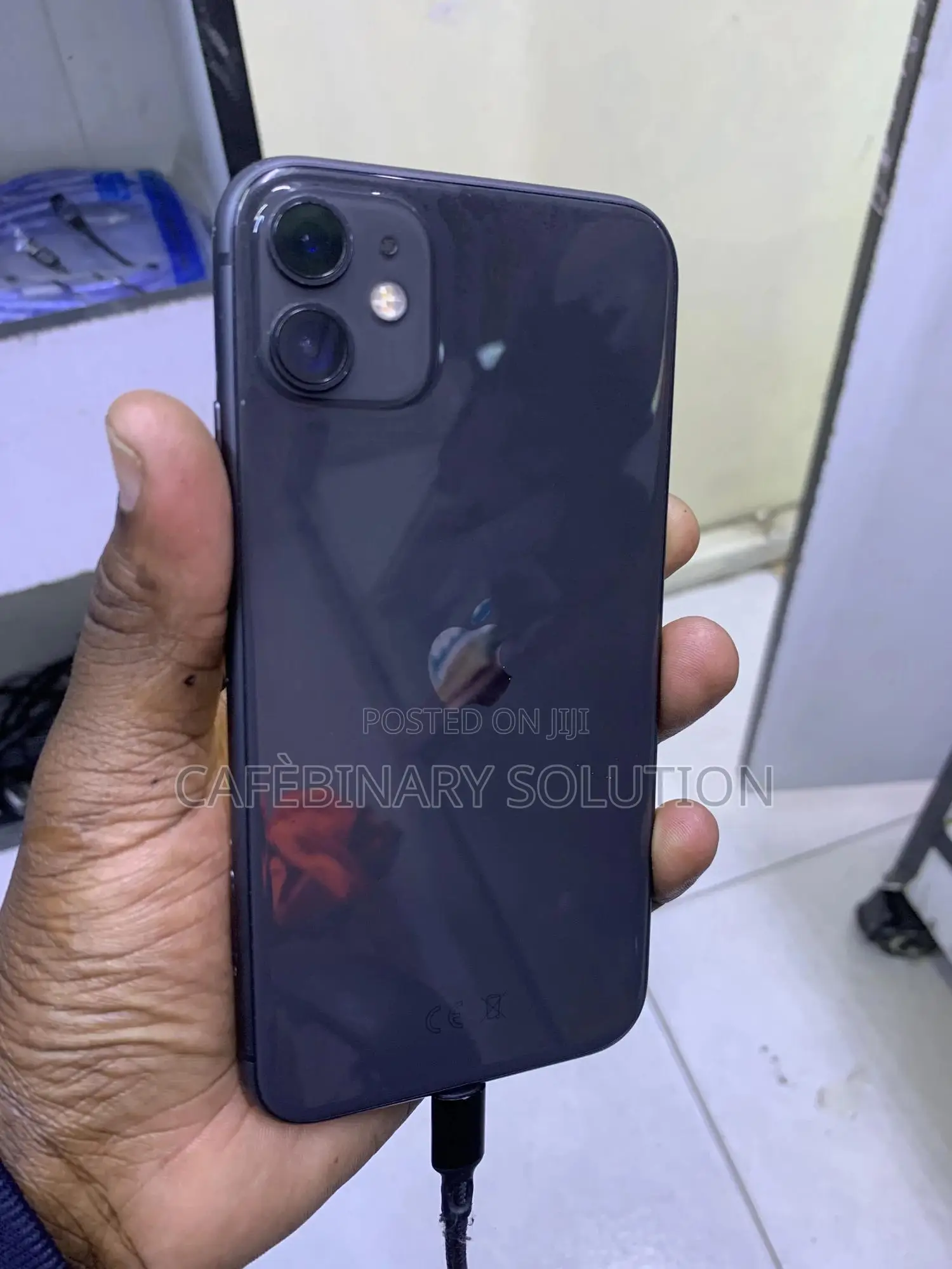 Apple iPhone 11 64 GB Gray