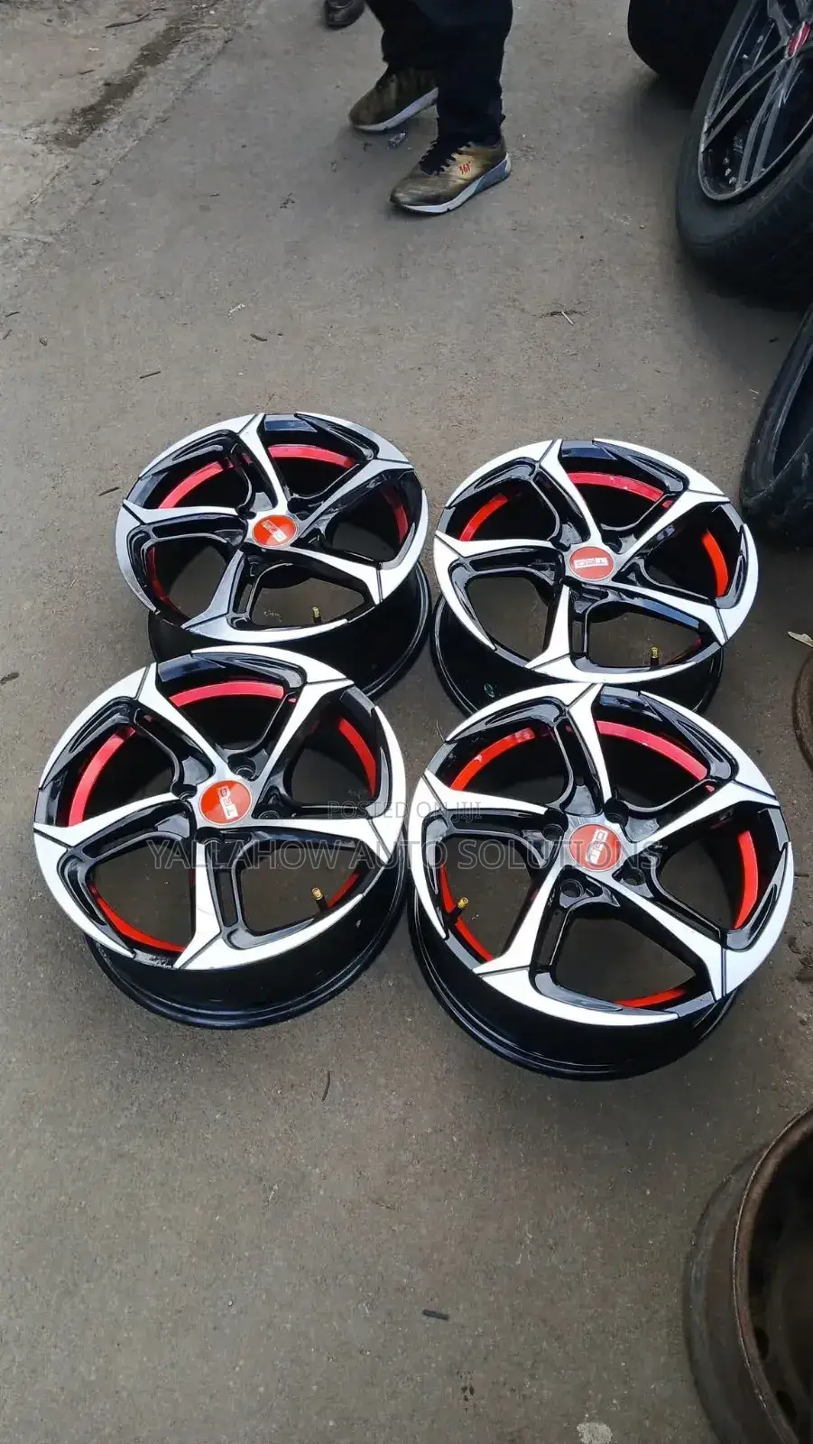 16-Inch Japan Rims | High-Quality Long-Lasting Alloy Wheels