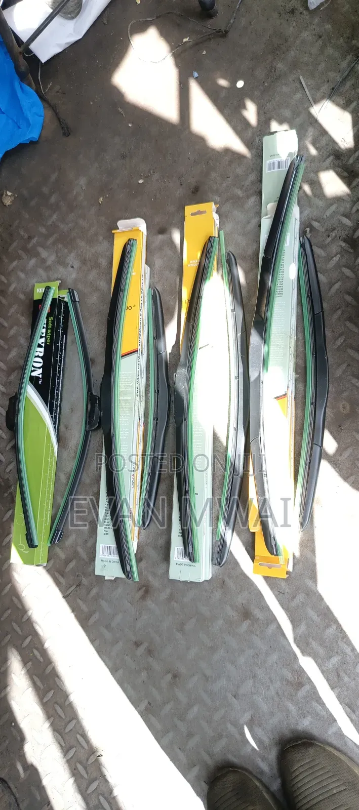 Toyota Allion Bone Wiper and Other Cars Model Available