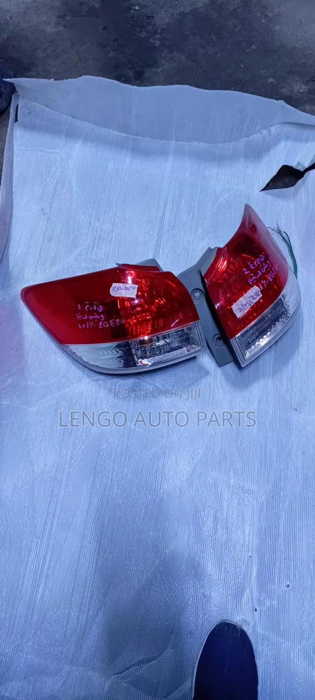 Toyota Wish 2010 Taillights