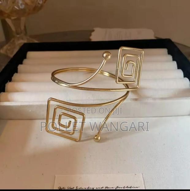 New Armlets - thumbnail 3