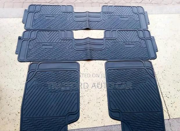 Plain 7 Seater Matts - main view