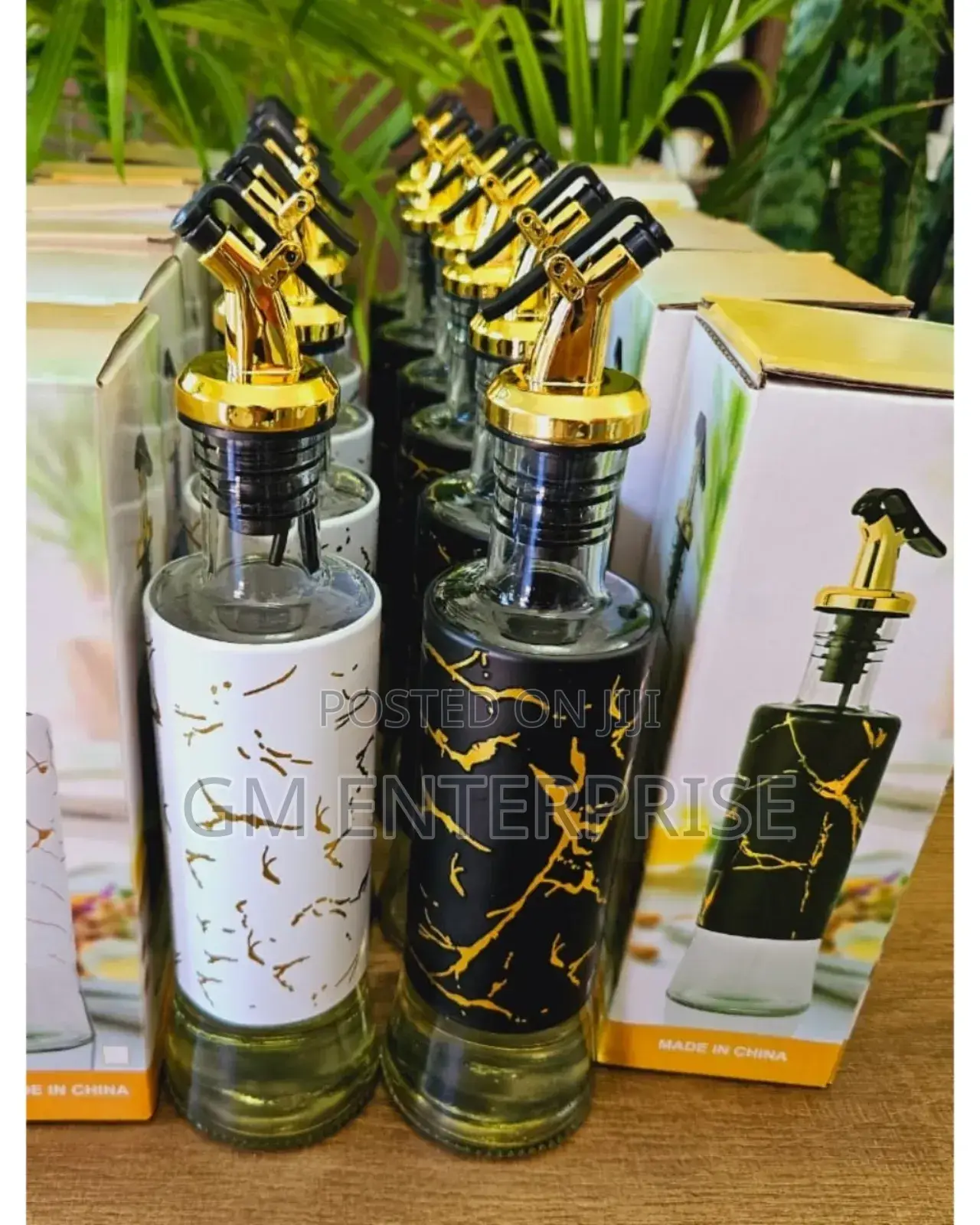 Oil Jar Dispenser