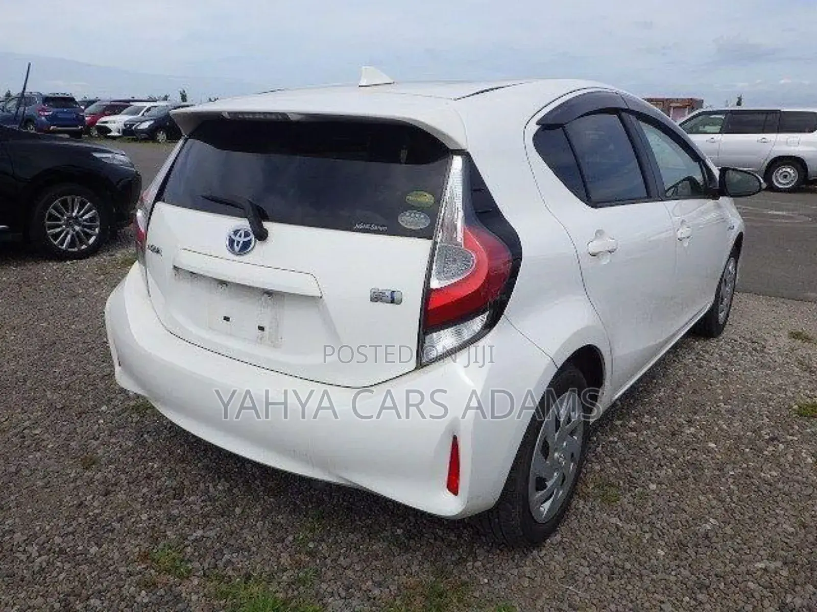 Toyota Aqua 2019 Pearl