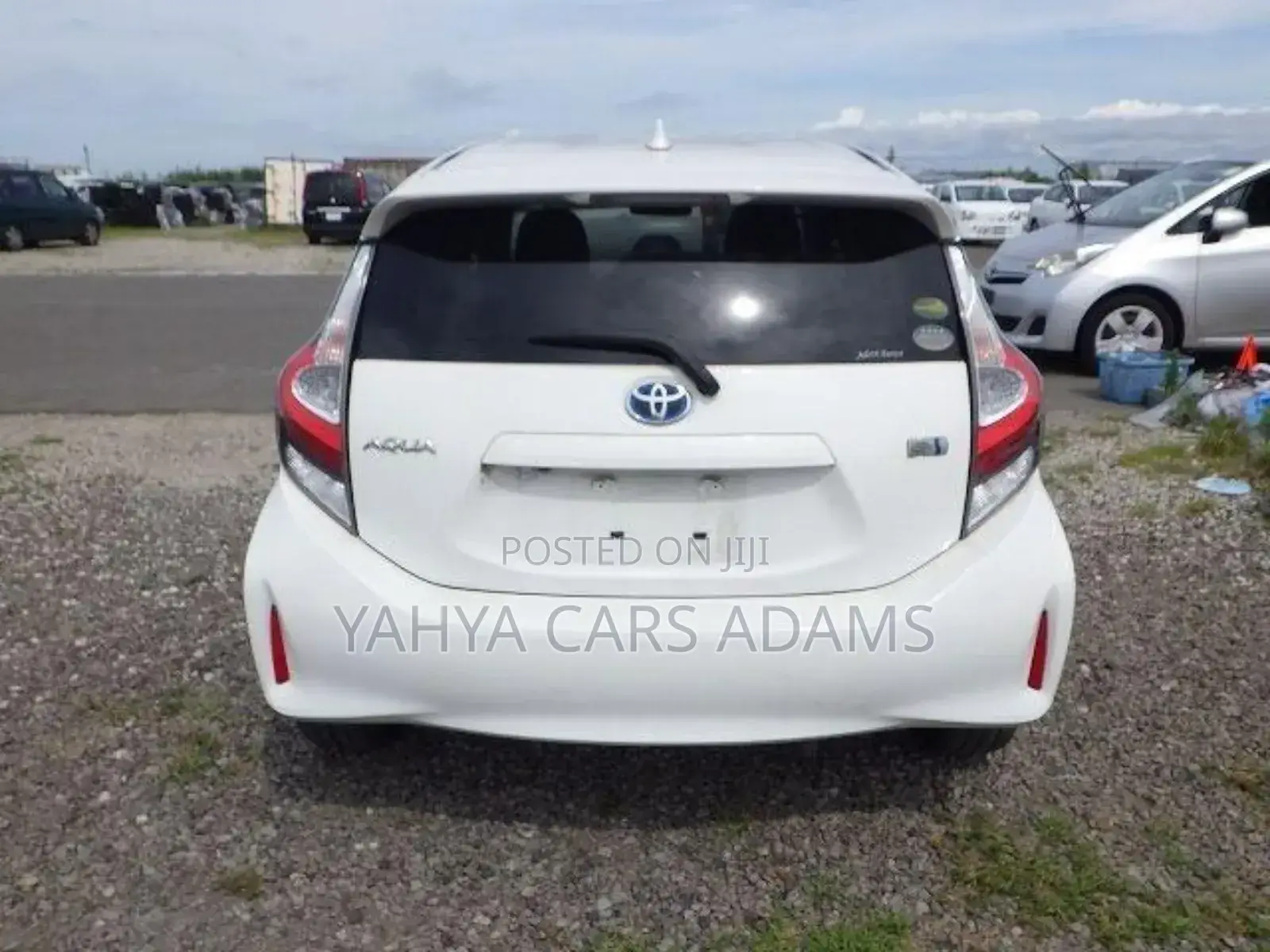 Toyota Aqua 2019 Pearl