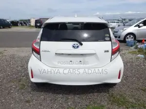 Toyota Aqua 2019 Pearl