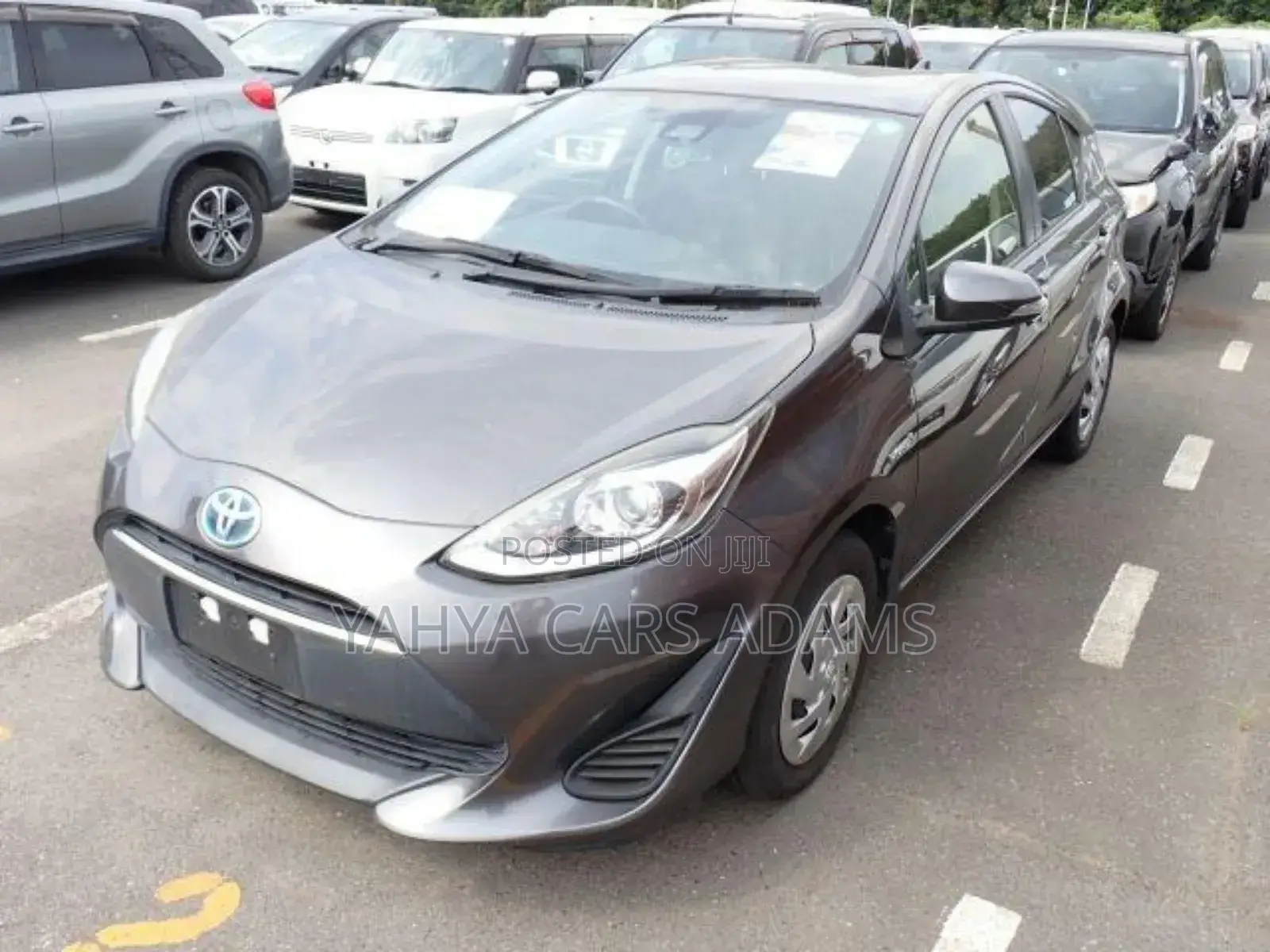 Toyota Aqua 2018 Gray