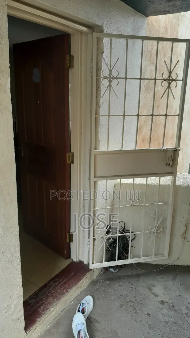 3bdrm Apartment in Madaraka for sale