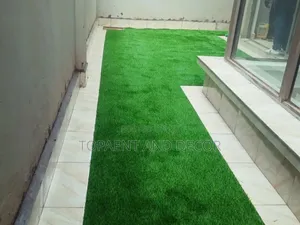 Quality Synthetic Lawn Carpet With Low Maintenance