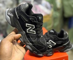 Kids Sneakers - thumbnail 2