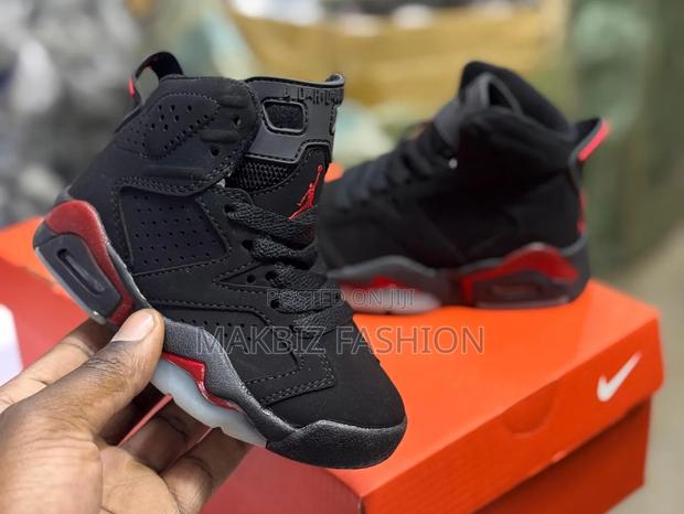 Kids Sneakers - thumbnail 3