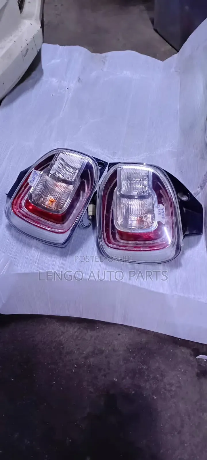 Toyota Passo Moda 2018/ Daihatsu Boon 2018 Taillight Clear