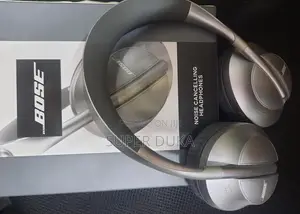 Bose Noise Cancelling Wireless Bluetooth Headphones 700