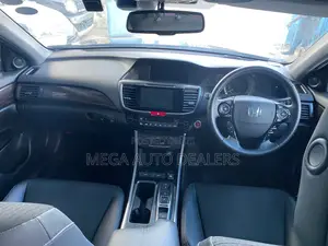Honda Accord 2018 Maroon