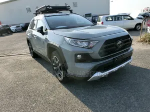 Toyota RAV4 Adventure AWD 2020 Green