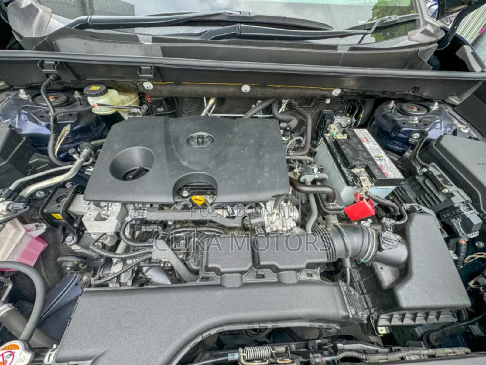 Toyota RAV4 2019 Blue