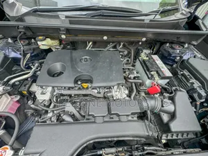Toyota RAV4 2019 Blue