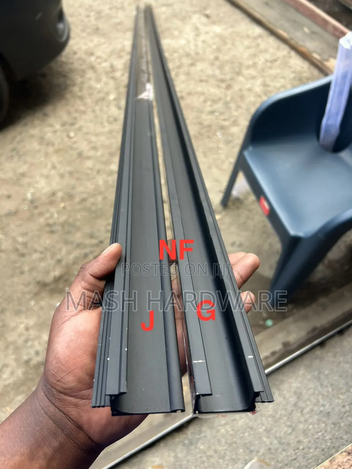 G and J - Gola Handles (3m)