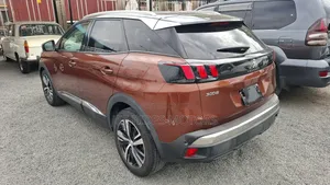 Peugeot 3008 2017 Brown