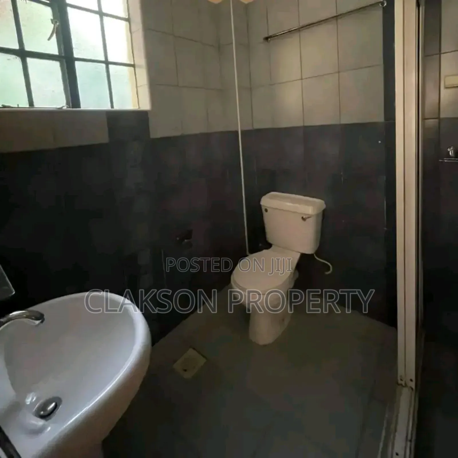 4bdrm Townhouse / Terrace in Riara Road, Kilimani for rent