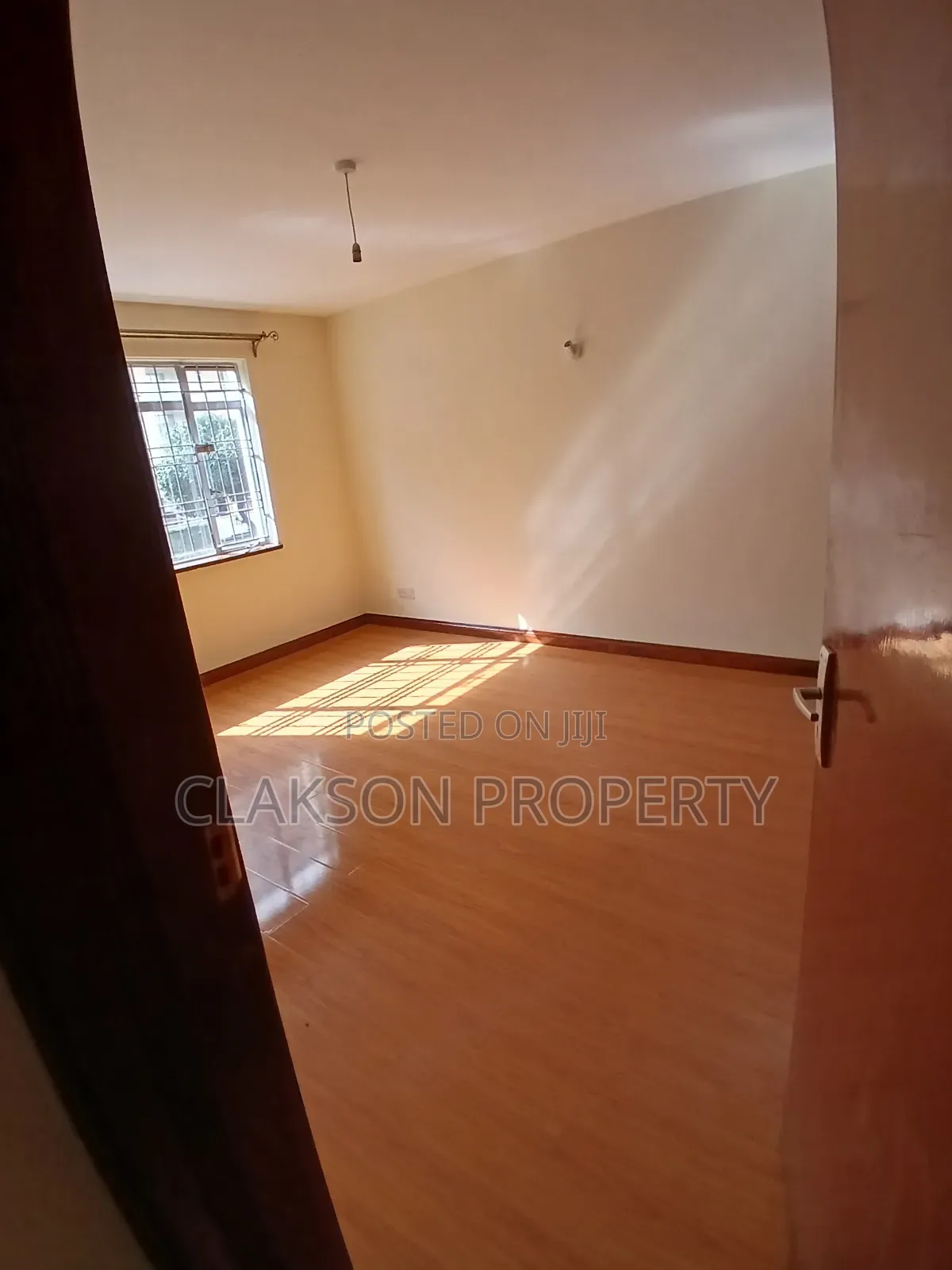 4bdrm Apartment in Riverside for rent