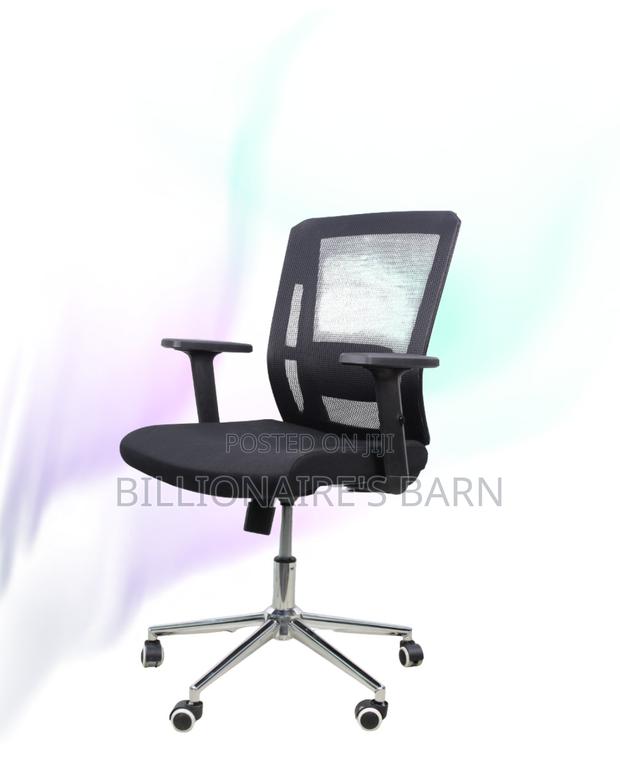Premium Mid-Back Desk Chair | Perfect for Managers Creators - thumbnail 2