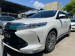 Toyota Harrier 2019 White