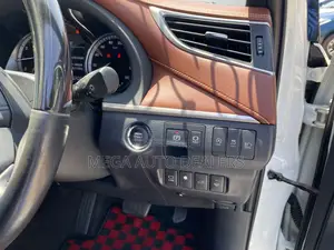 Toyota Harrier 2019 White