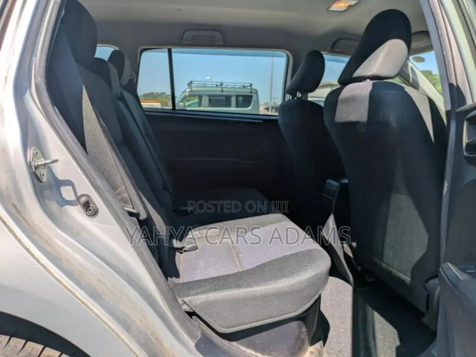 Toyota Corolla Fielder 1.5 Hybrid FWD 2019 Silver