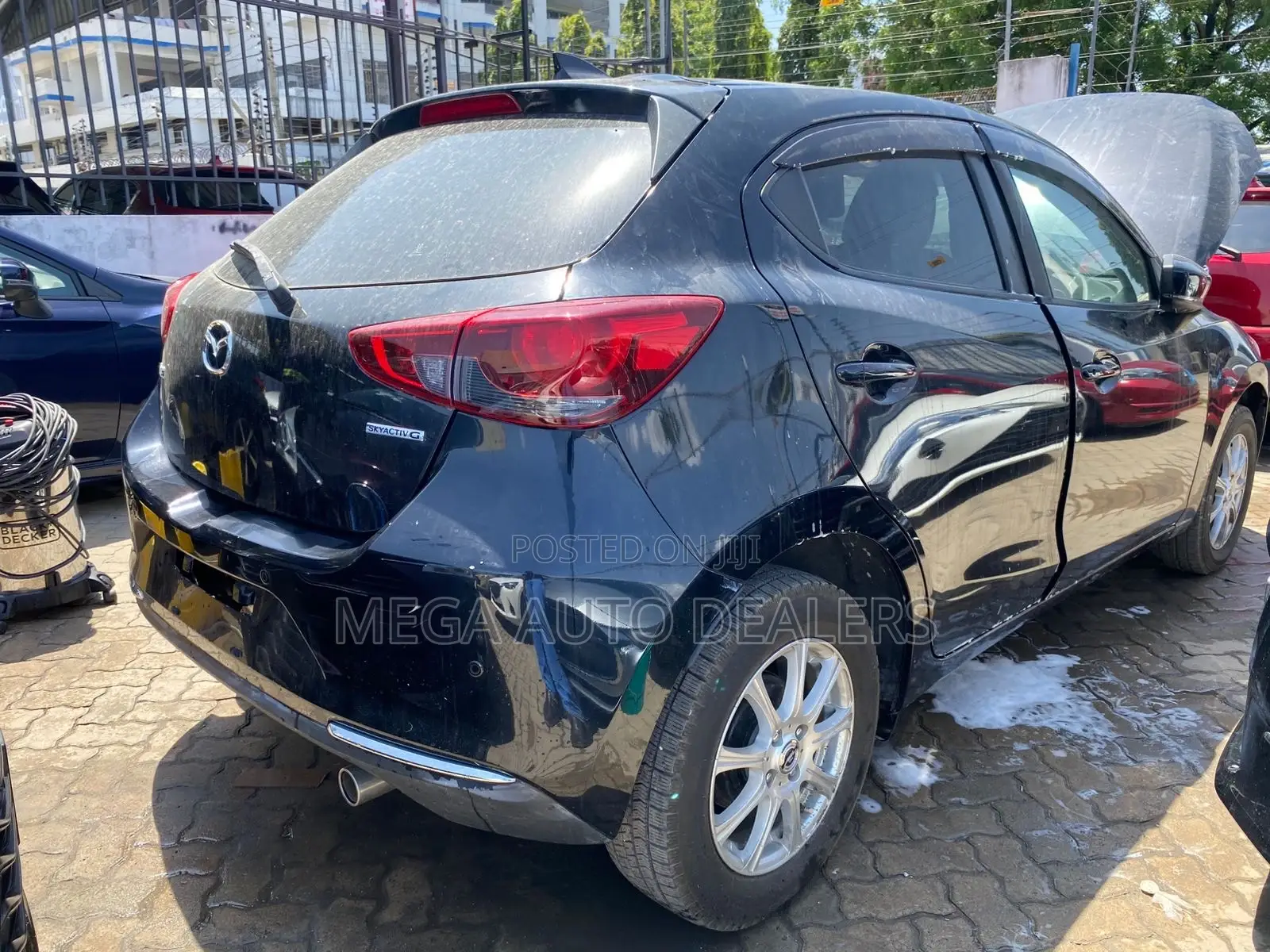 Mazda 2 2018 Black