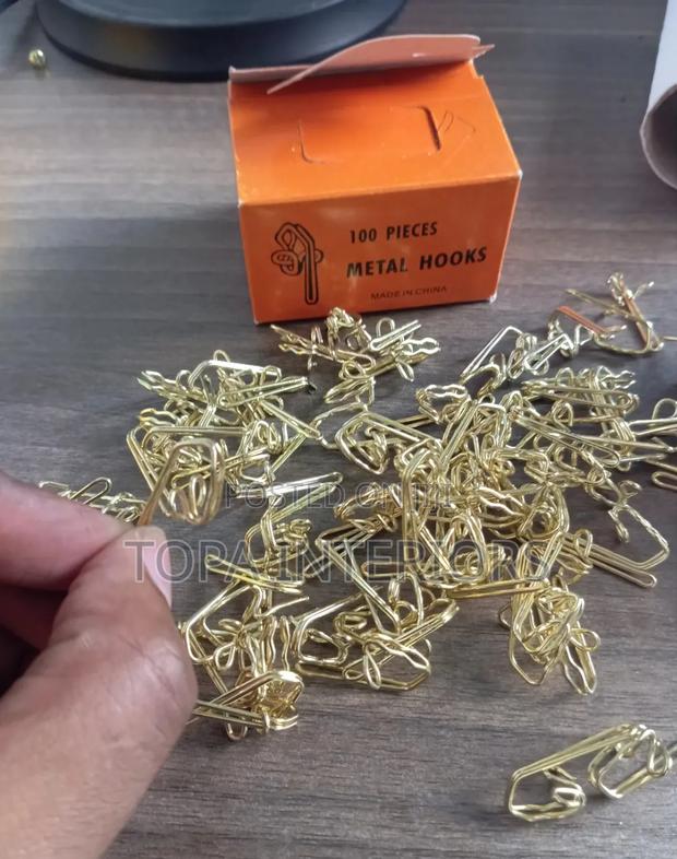 Gold Drapery Hooks Boxes With 100 Pieces