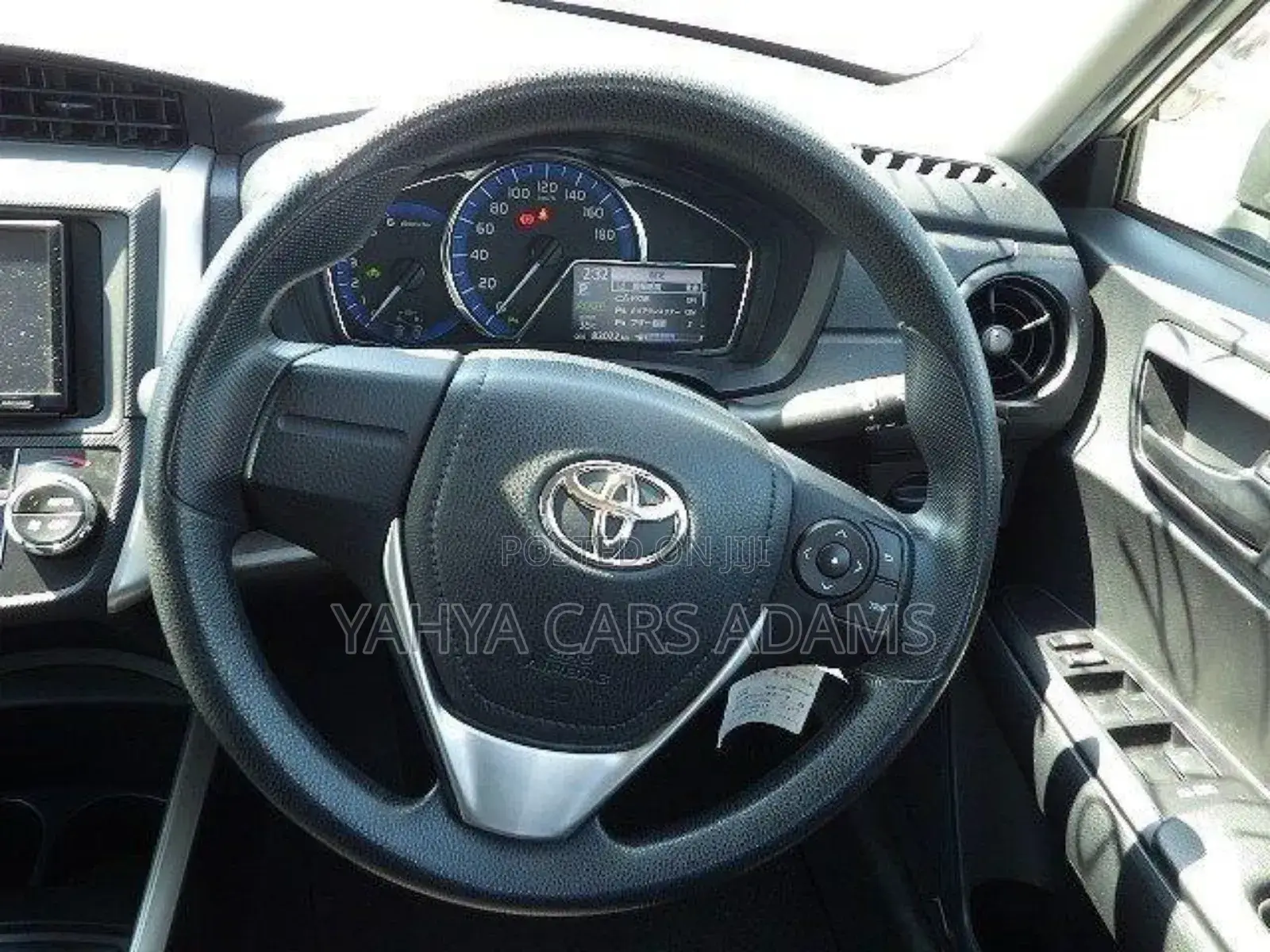 Toyota Corolla Fielder 1.5 Hybrid FWD 2018 Silver