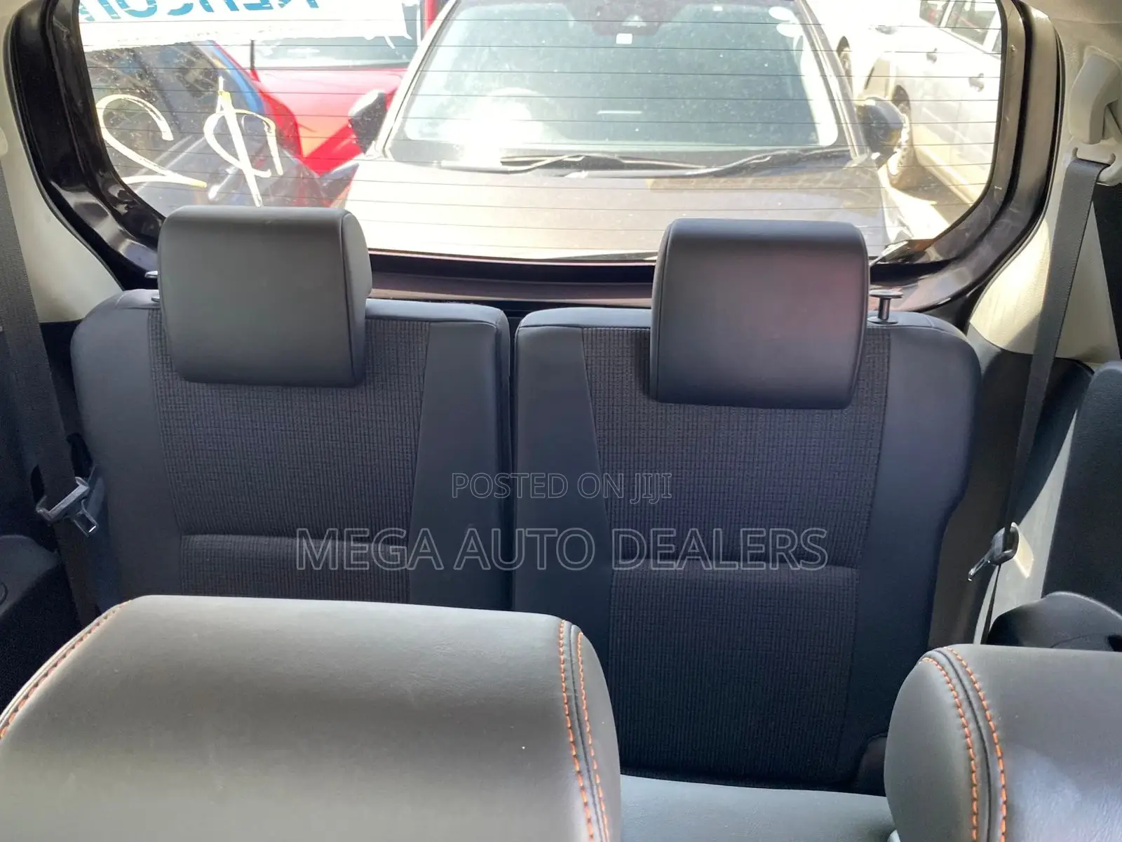 Toyota Sienta 2018