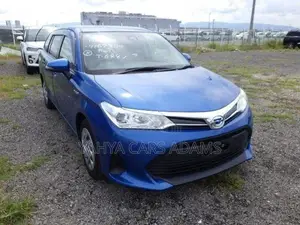 Toyota Corolla Fielder 1.5 Hybrid FWD 2018 Blue