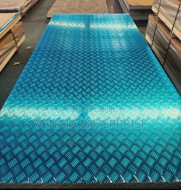 Aluminium Checkered Plate - thumbnail 2