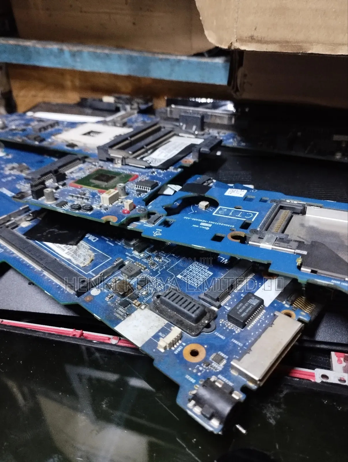Hp 8440 P Laptop Motherboard on Sale