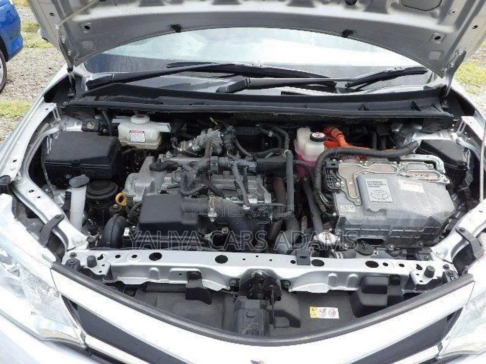 Toyota Corolla Fielder 1.5 Hybrid FWD 2019 Silver