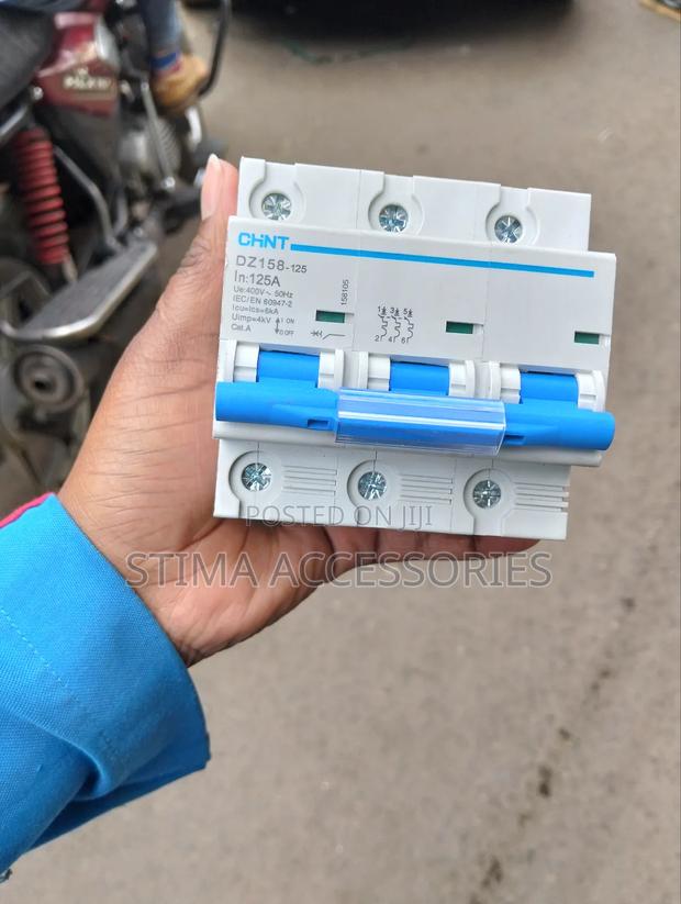 MCB Triple Pole CHNT - main view