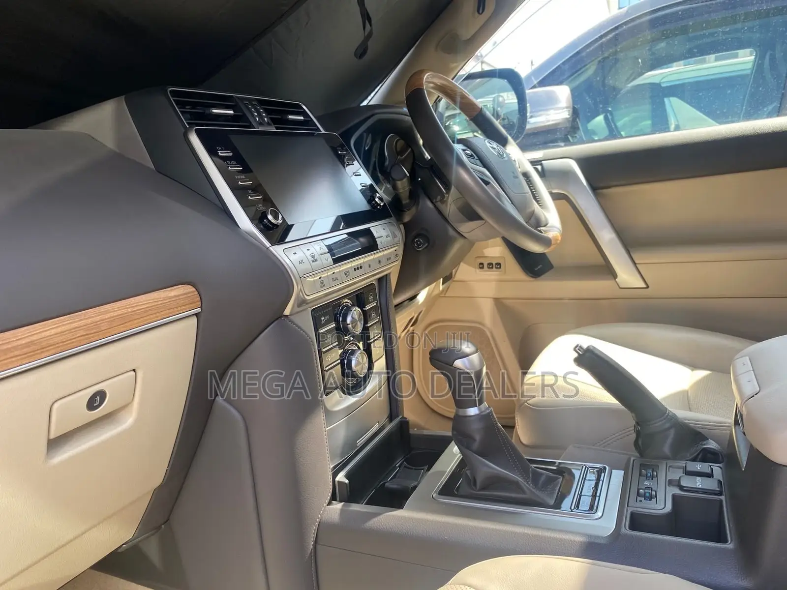 Toyota Land Cruiser Prado 2020 Silver