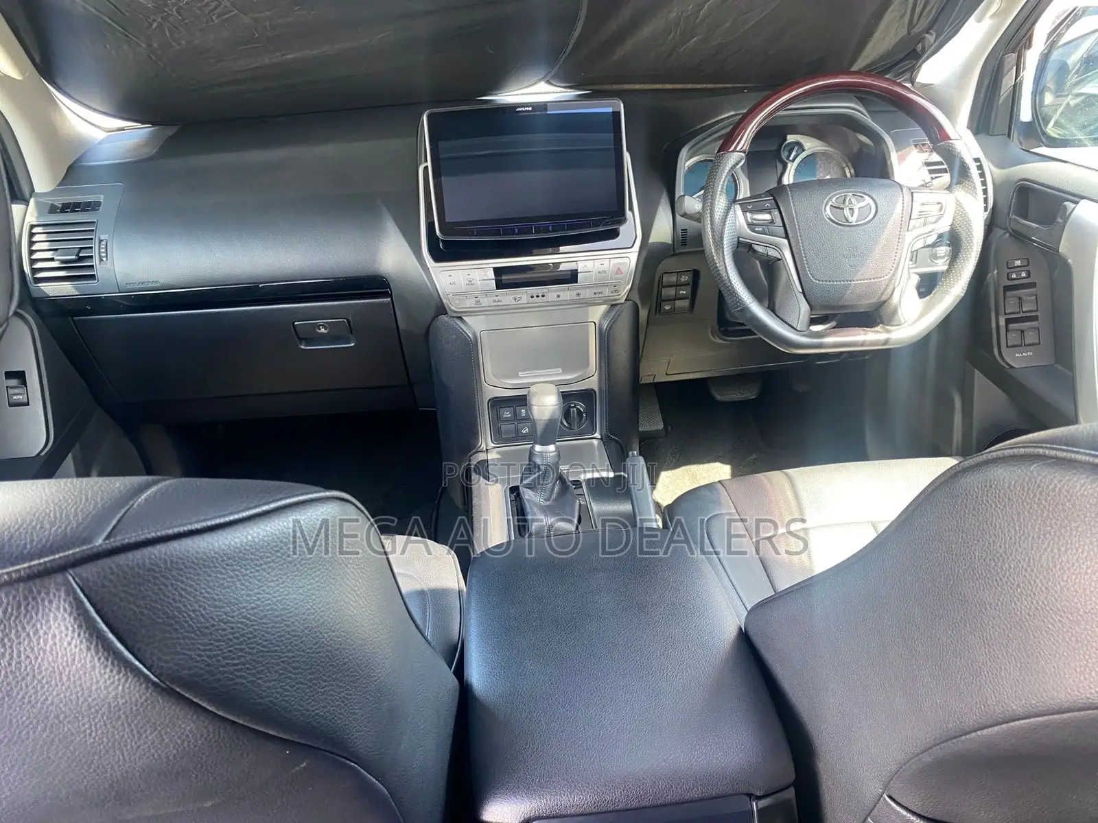 Toyota Land Cruiser Prado 2018