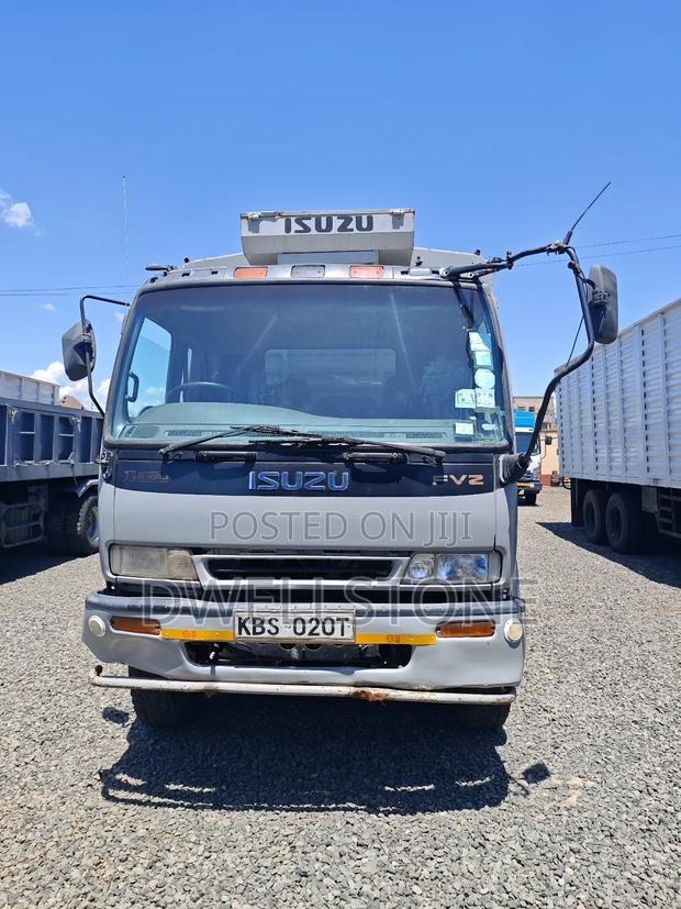 Isuzu FVZ 2010 Grey - thumbnail 4