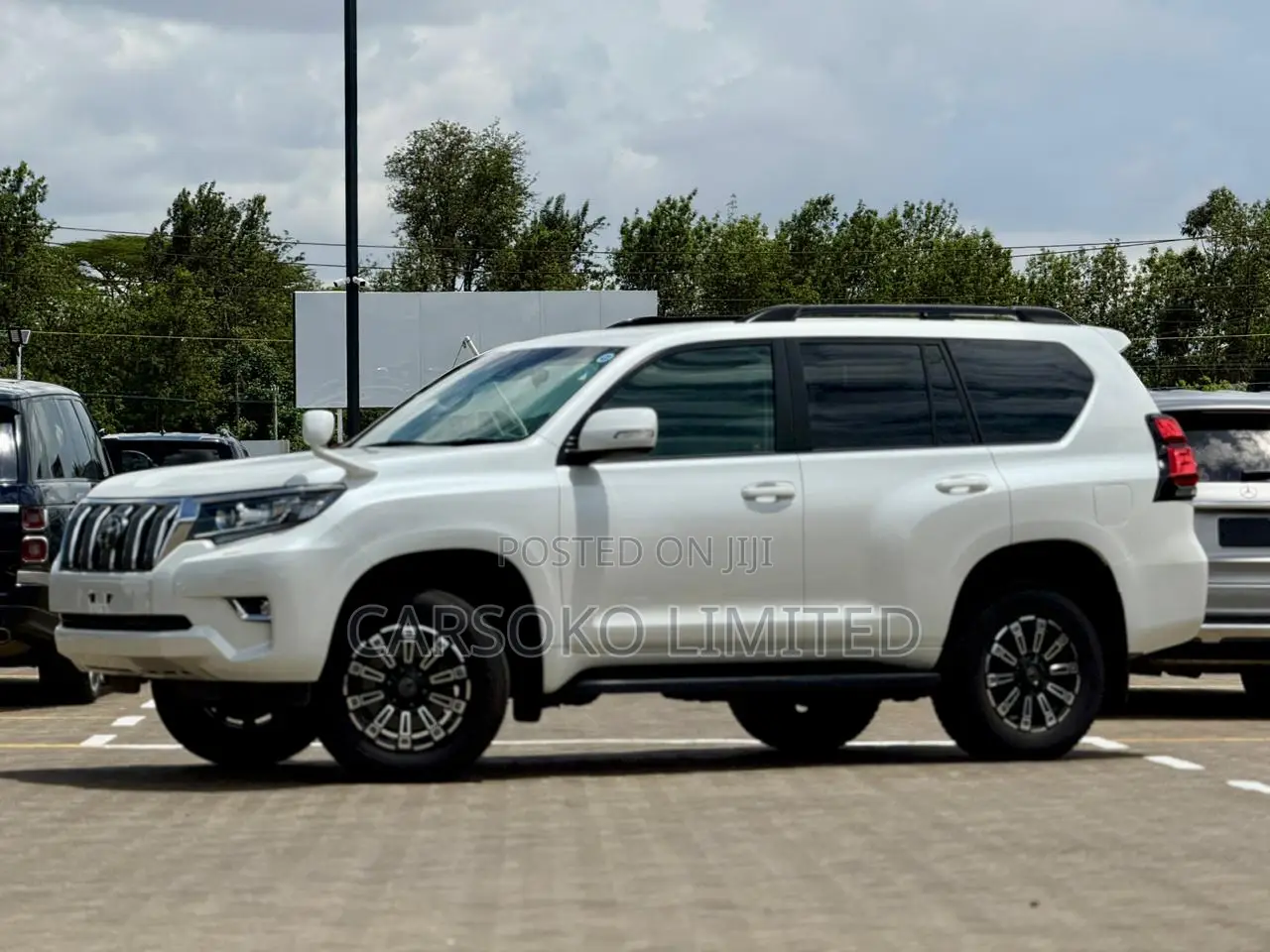 Toyota Land Cruiser Prado 2.7 2019 White