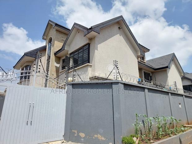 5bdrm Mansion in Bypass, Ruiru for rent