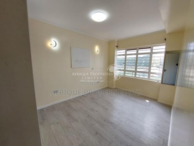 5bdrm Mansion in Bypass, Ruiru for rent - thumbnail 8