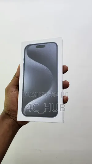 New Apple iPhone 15 Pro Max 256 GB Black